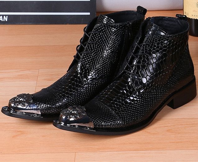 Acquistare Rivetti In Metallo Scarpe A Punta Stivali Da Uomo Neri Modello  Serpente Stivaletti In Vera Pelle Abiti Da Lavoro Uomo Scarpe Da Sera  Stivali Da Moto Punk Economico | Consegna Veloce