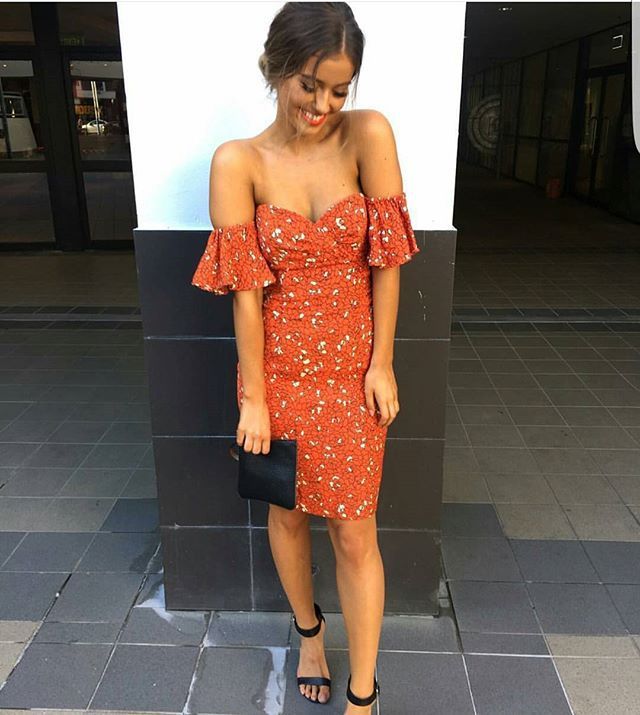 sexy girls in summer dresses