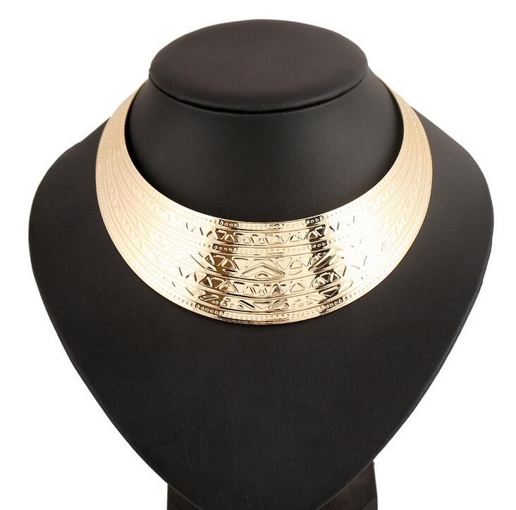 big gold choker necklace