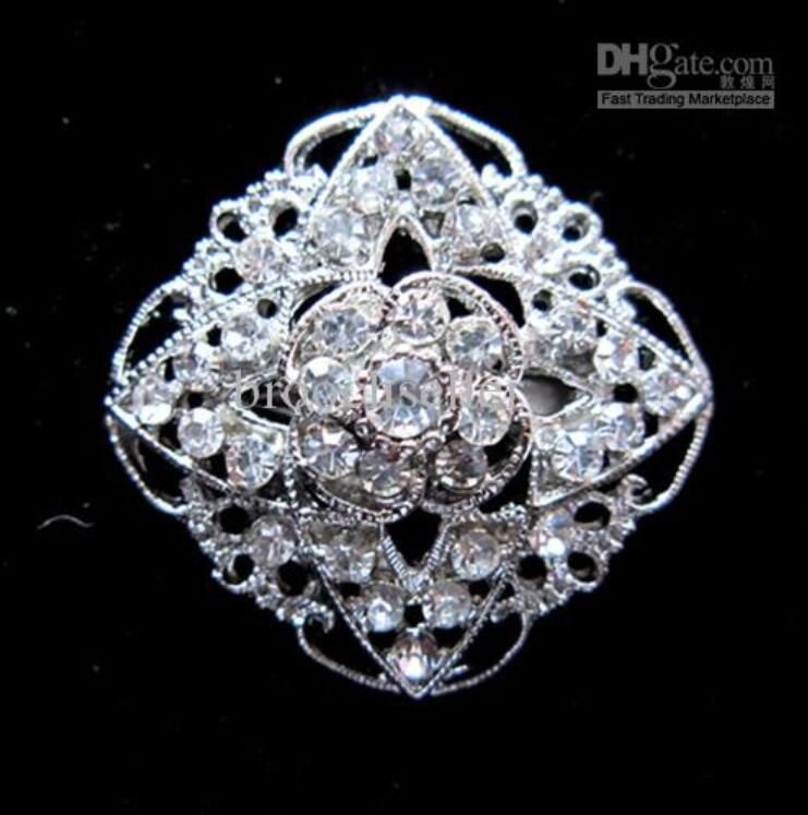 small pin brooch
