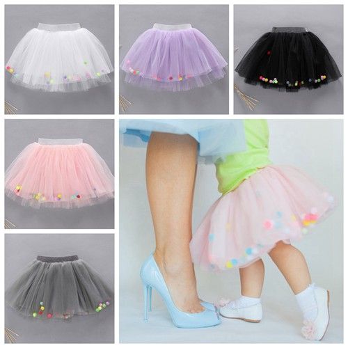 saia tutu pompom
