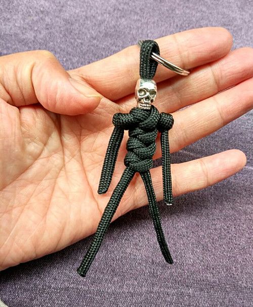 550 paracord keychain