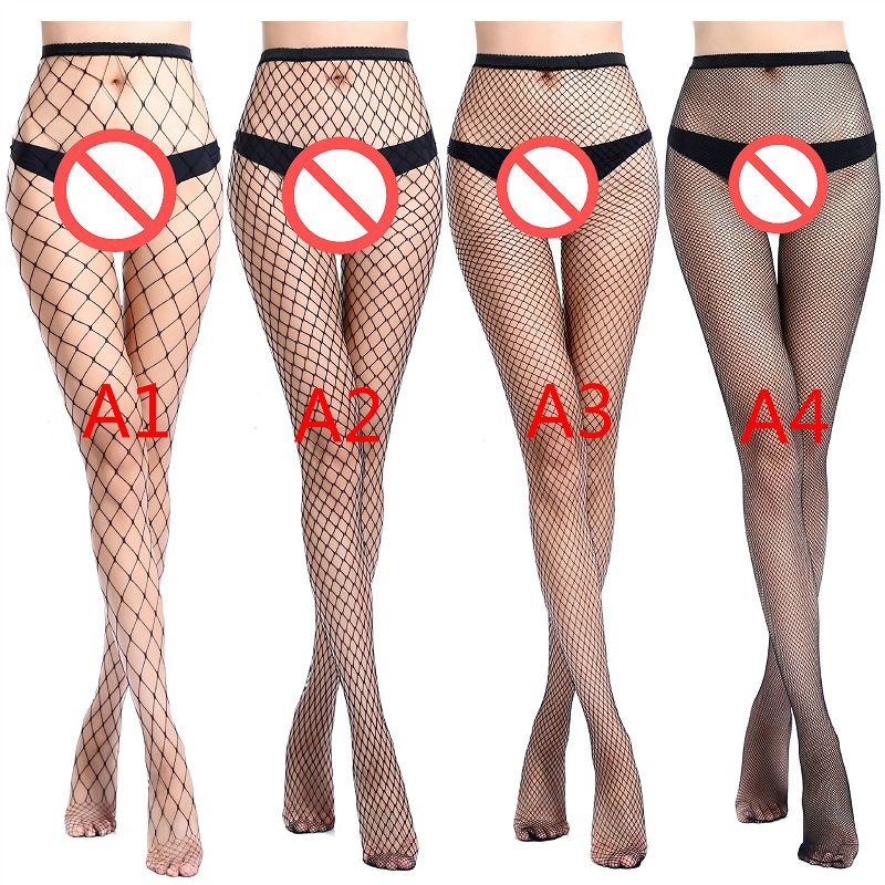 pantyhose with hole