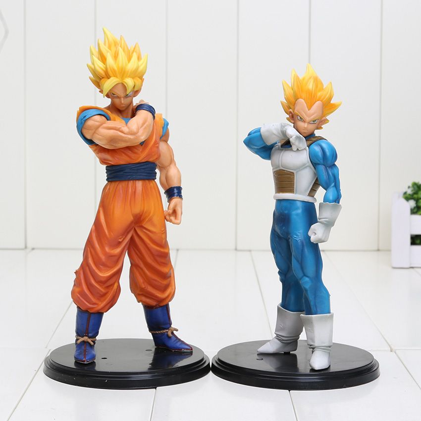 goku and vegeta statue