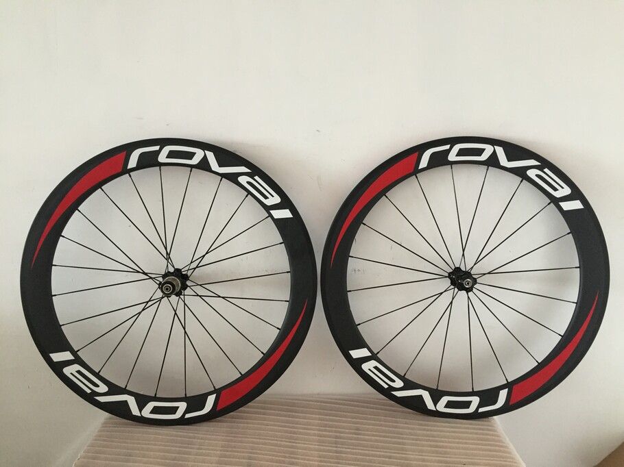 60mm carbon clincher wheelset