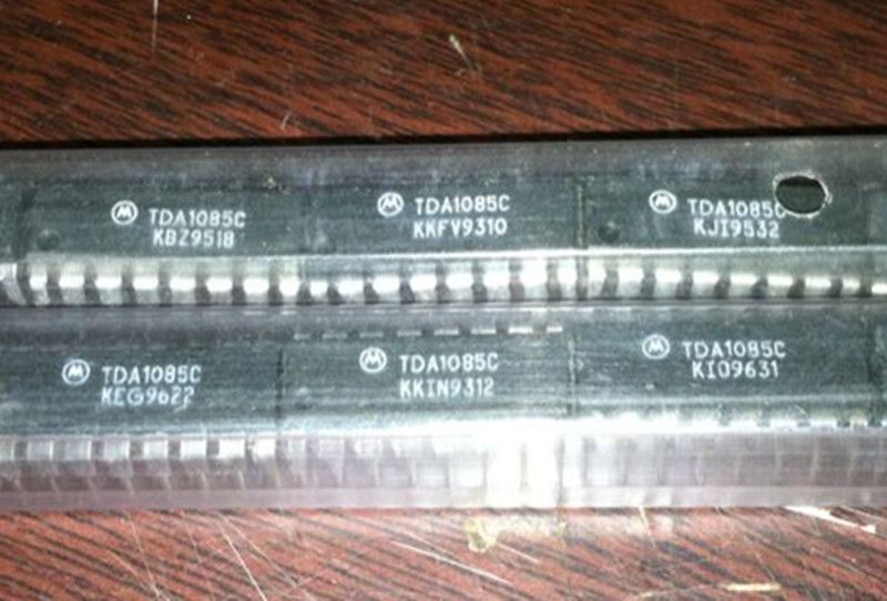 10PCS TDA1085C mot DIP-16 Universal vitesse moteur contrôleur Nouveau Bonne Qualité