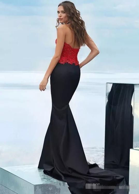 abito lungo rosso e nero