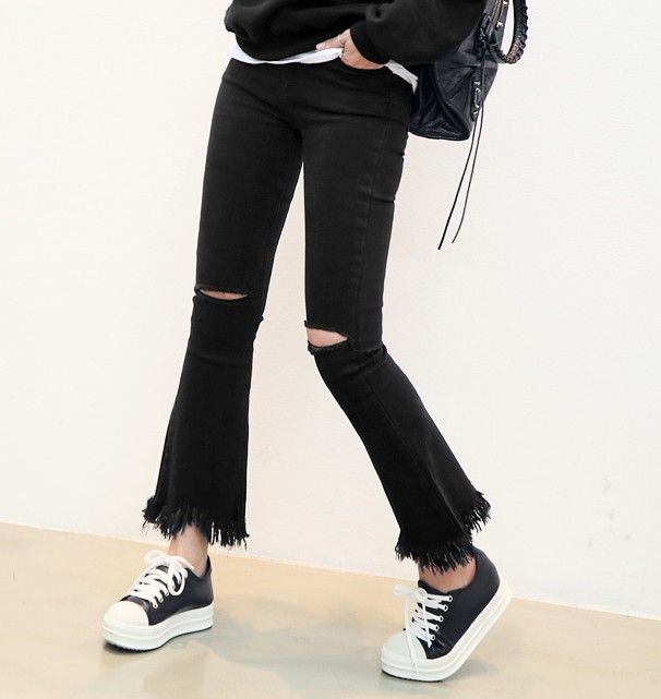 ripped jeans bottom