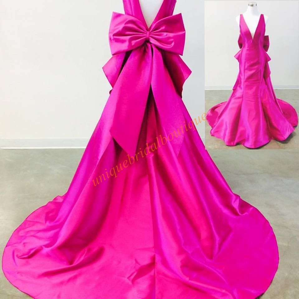 dress with big ribbon at the back