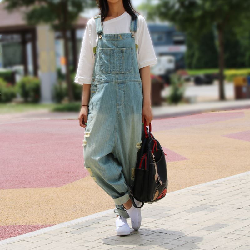 loose overall jumpsuit