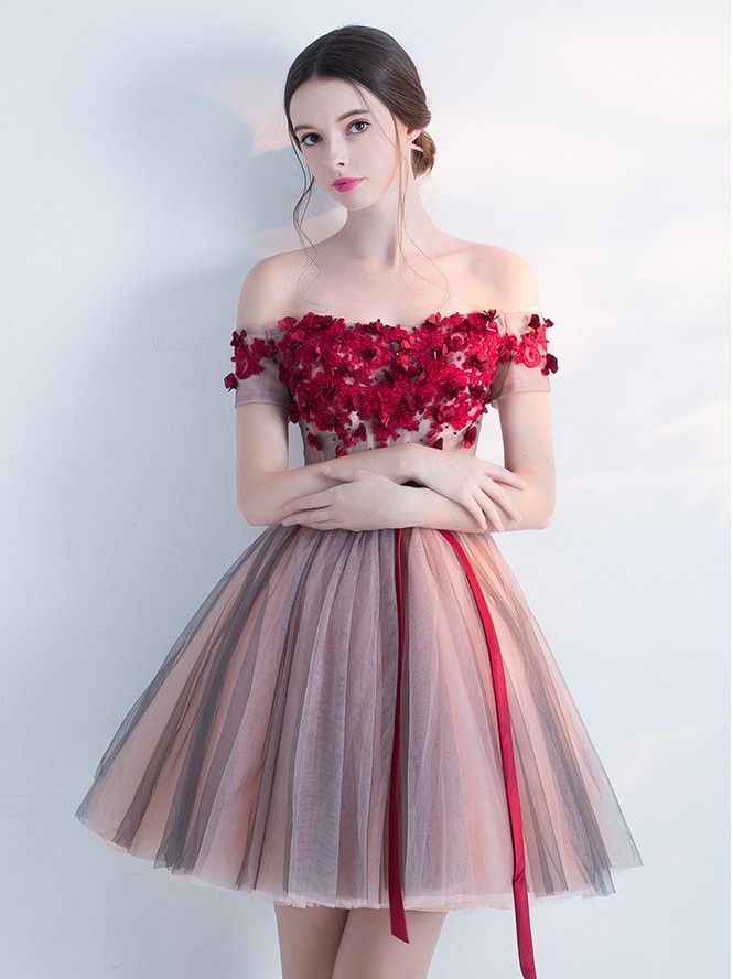 2018 nuevos vestidos cortos de baile sexy de fuera del hombro flores hechas Vestidos