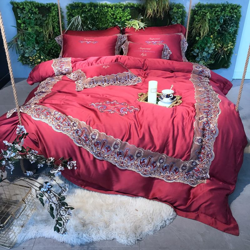 Red Luxury 4 Golden Lace 100s Tencel Silk Wedding Bedding Set