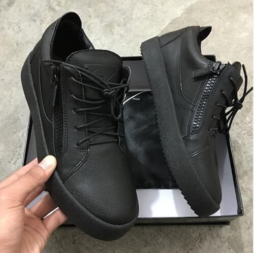 womens black sneakers with black soles