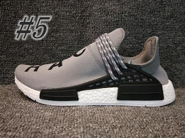 chaussures human race