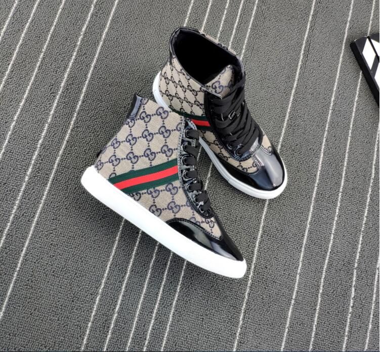 mens city walking shoes