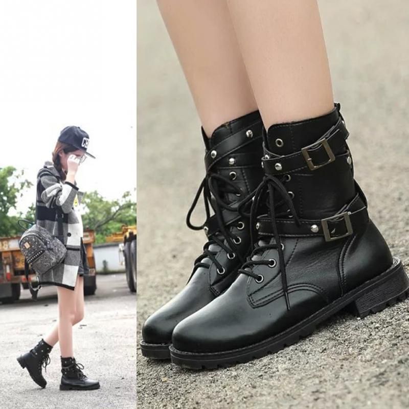 lace up boots street style