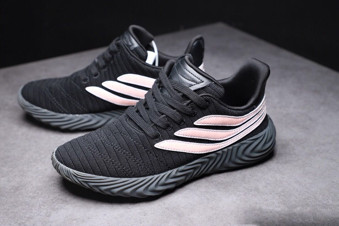 adidas sobakov blanche