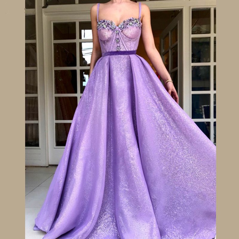 vestido de madrinha lilas longo