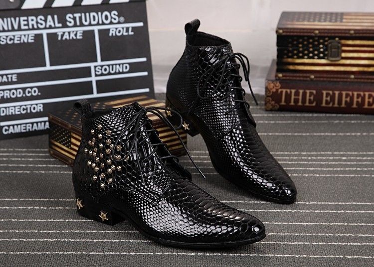 bottes cloutées homme