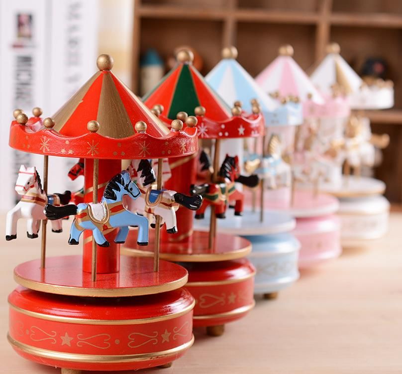 Acquista Carillon In Legno Vintage Giostra Giostra Carillon Bambini Bambini Ragazze Regalo Di Compleanno Di Natale Giocattolo Decorazione Di Nozze A 6 58 Dal Home Wedding Dhgate Com