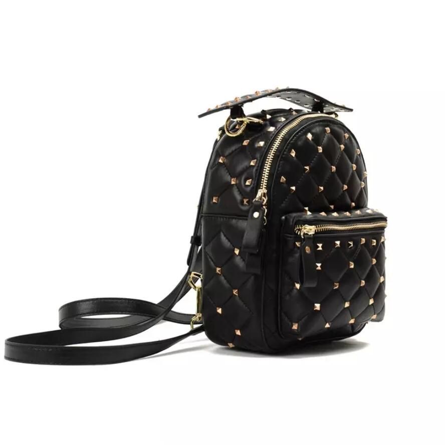 mochilas de mujer a la moda