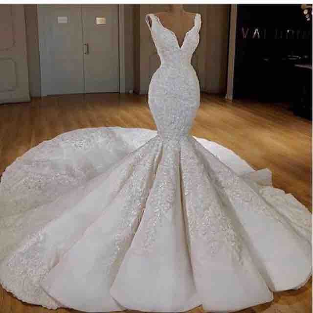 beautiful fishtail wedding dresses