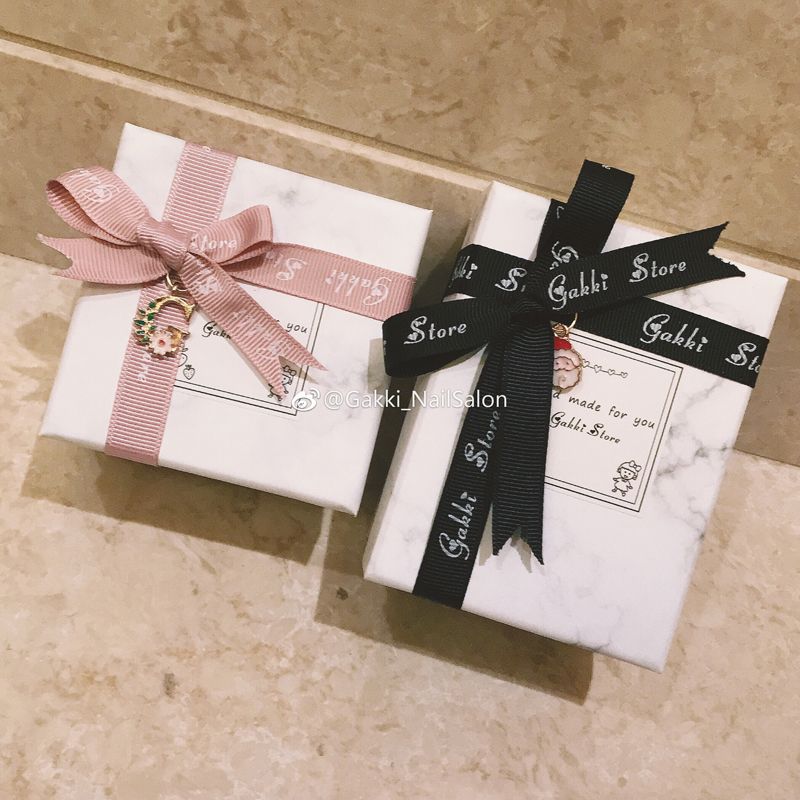 custom ribbons for wedding favors