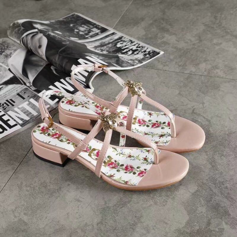 black patent sandals low heel