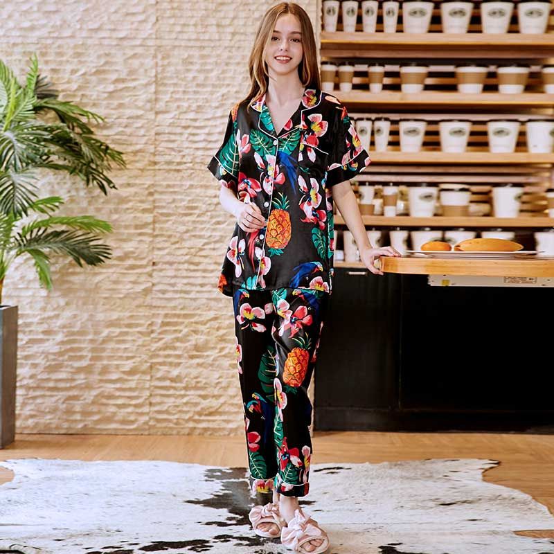 sleeping pajama set