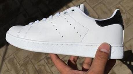 Acquistare Saldi STAN SMITH SNEAKERS CASUAL IN PELLE UOMO E DONNA SPORTIVI  RUNNING JOGGING SCARPE UOMO FASHION CLASSIC FLATS Scarpe Economico |  Consegna Veloce E Qualità | It.Dhgate