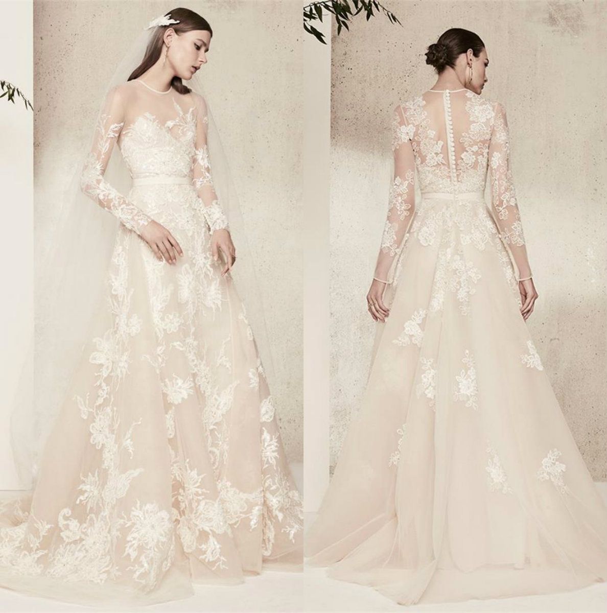 delicate lace wedding dress