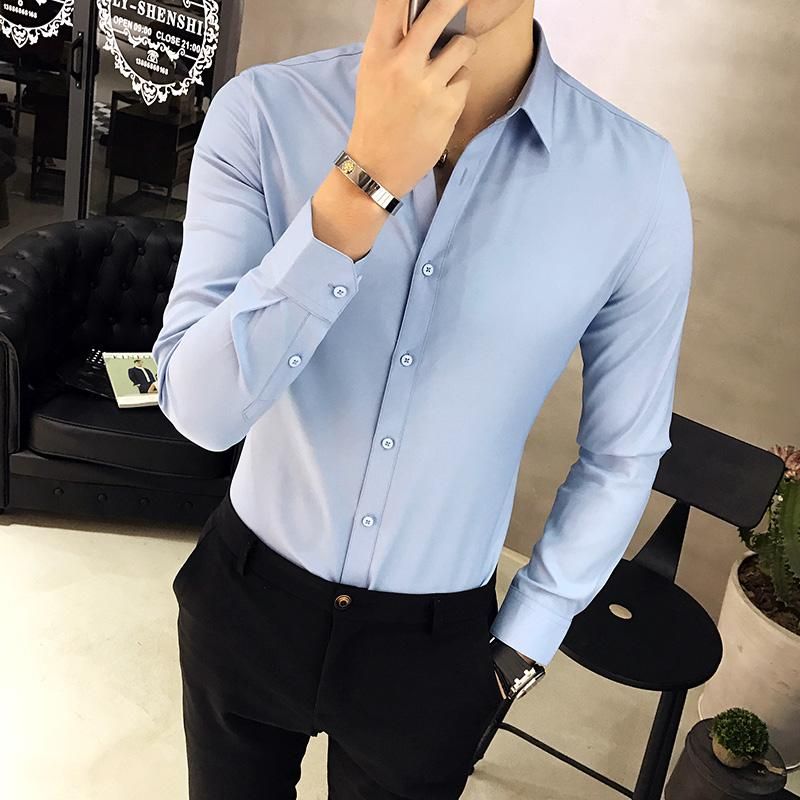 Chemise bleu clair