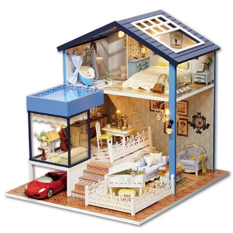 cottage dollhouse