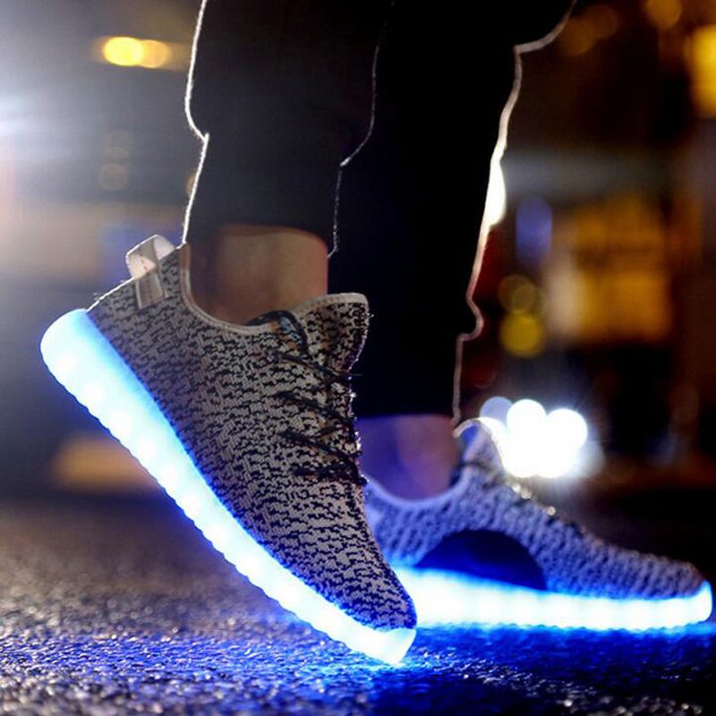 scarpe con le luci per bambini