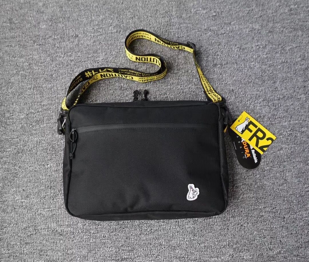 fr2 small shoulder bag