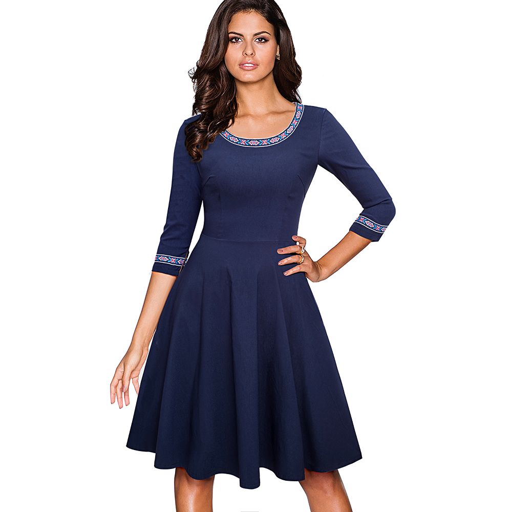 Vestidos | Vestido skater escalonado de flores Black | boohoo Mujer –  Logiciel Export