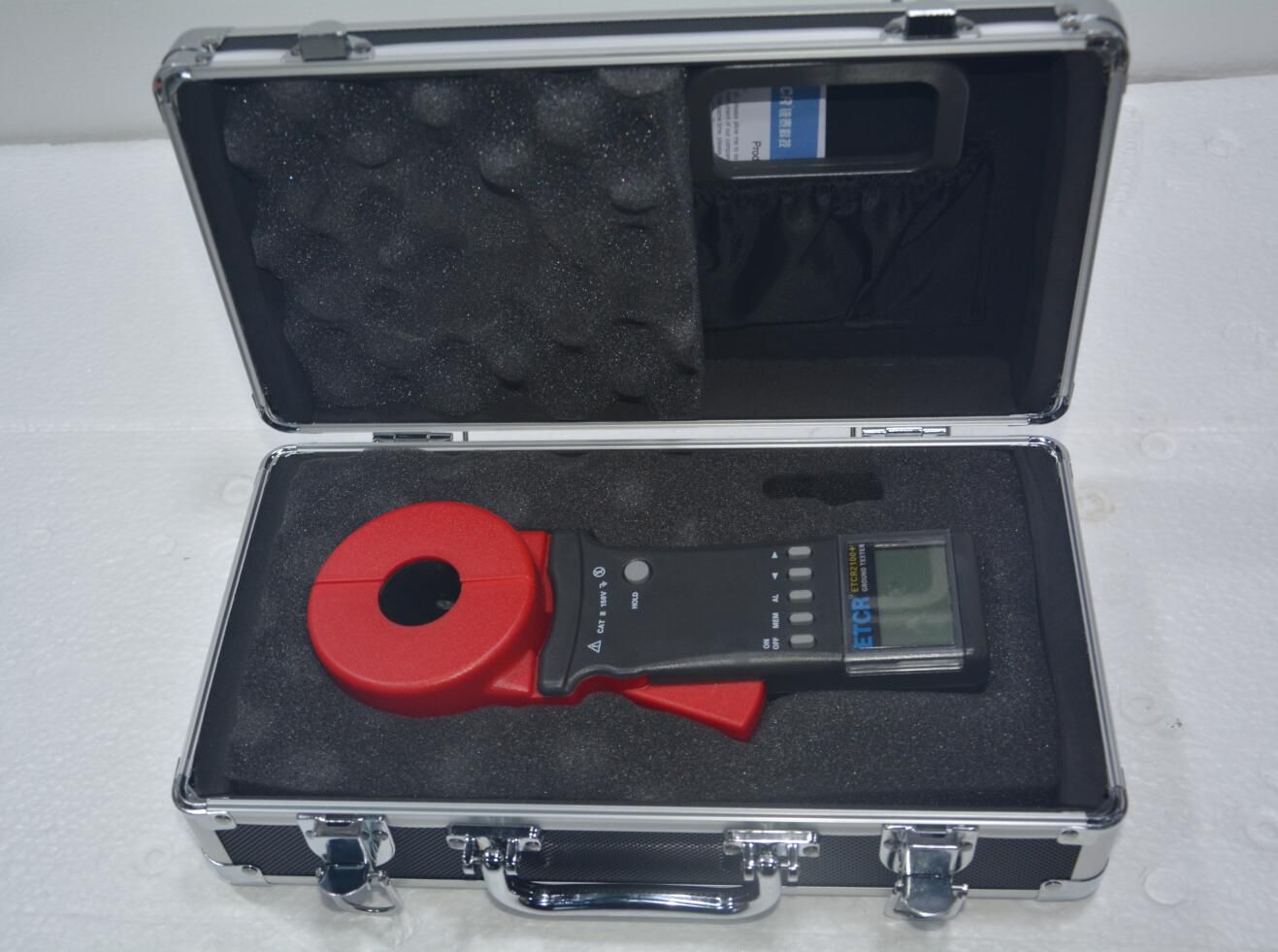 New ETCR2100 Digital Clamp On Ground Earth Resistance Tester Meter O
