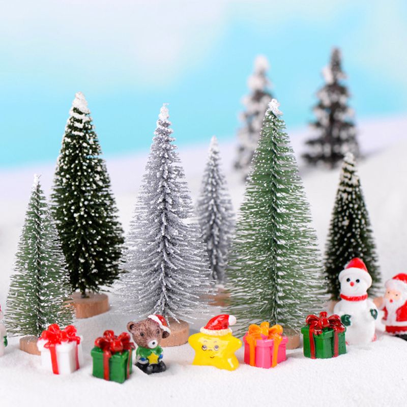 dollhouse christmas accessories