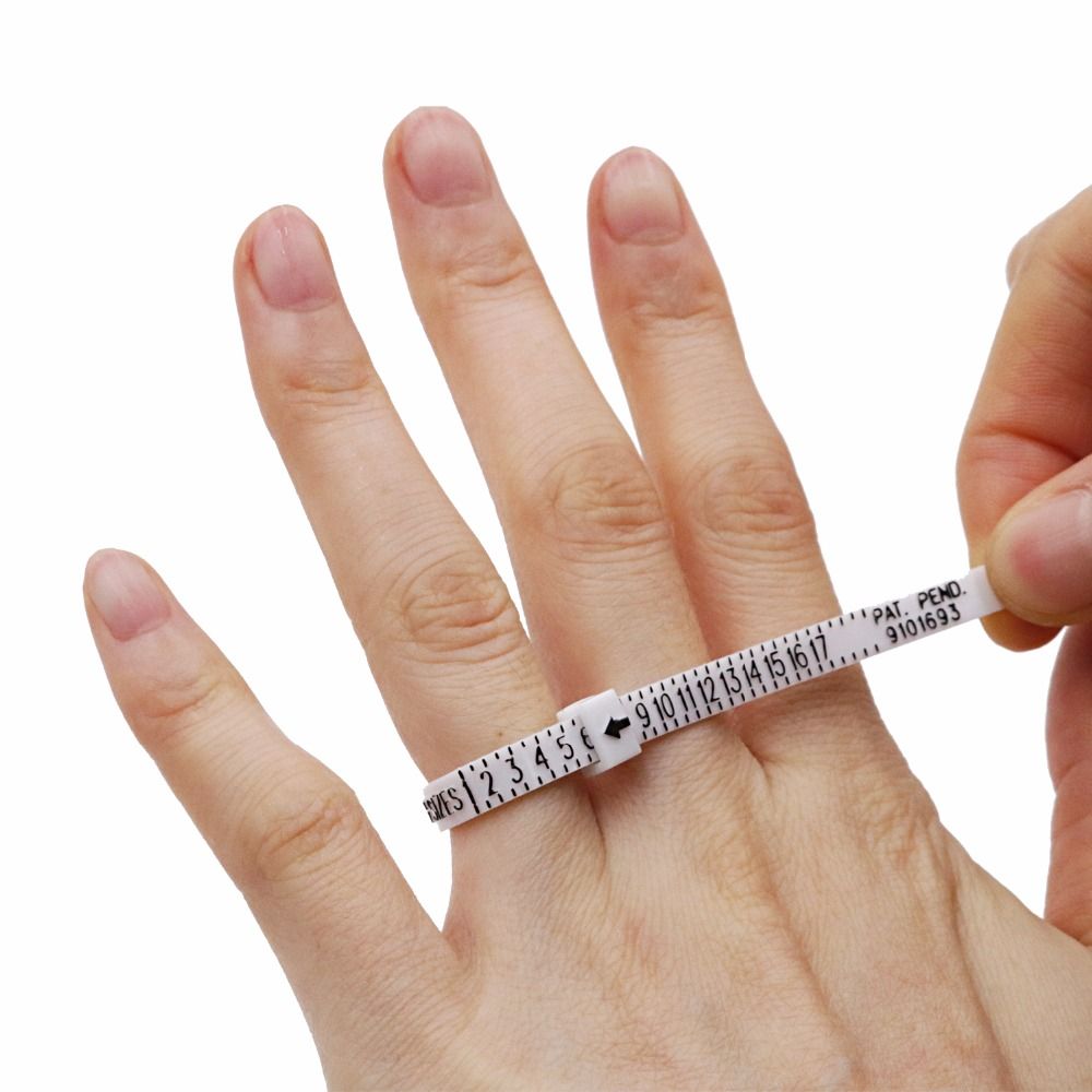 women finger size