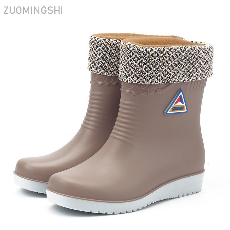 womans waterproof boots