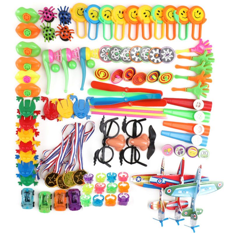 24 Plastic Jumping Frogs Great Rewards Fun Party Bags Boys//Girls