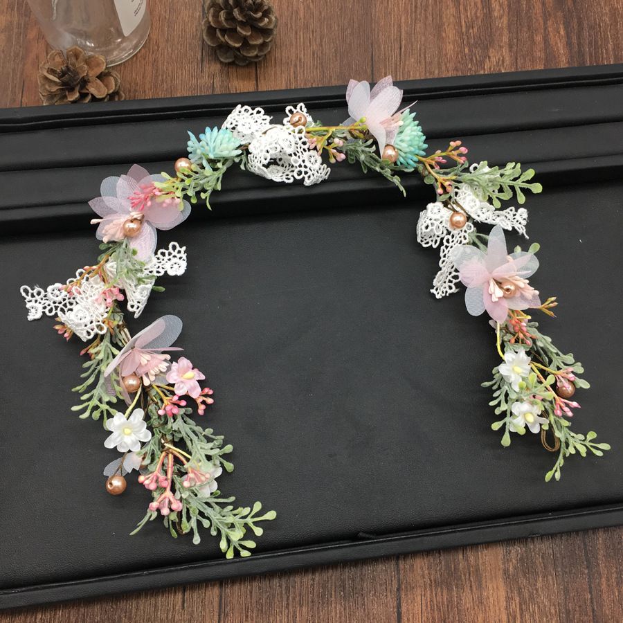 2018 recién llegados Fascinadores de flores para bodas Quinceañera y corona Concurso corona floral perlas