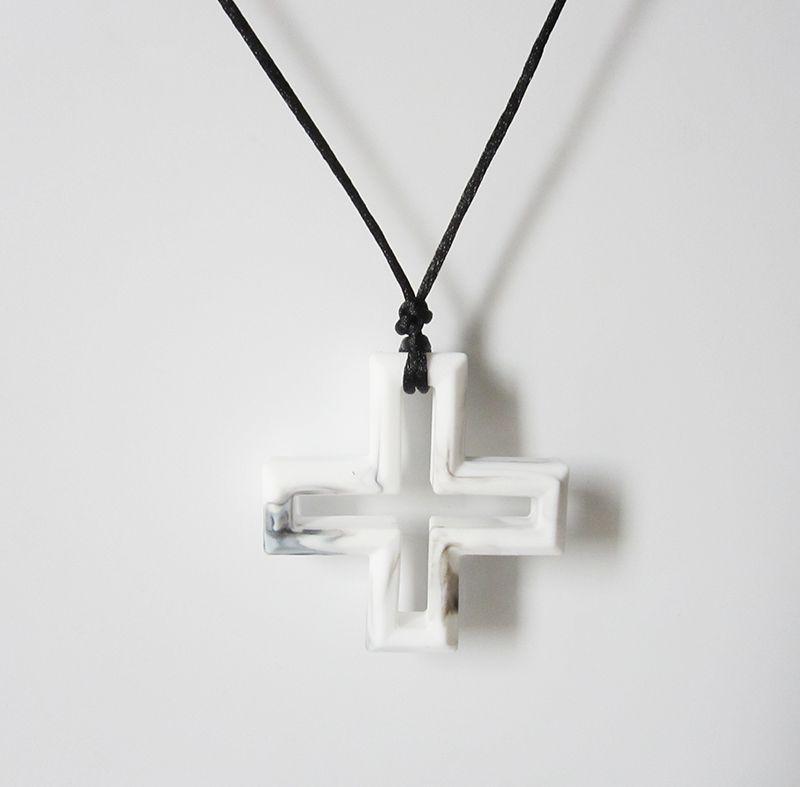 teething pendant necklace