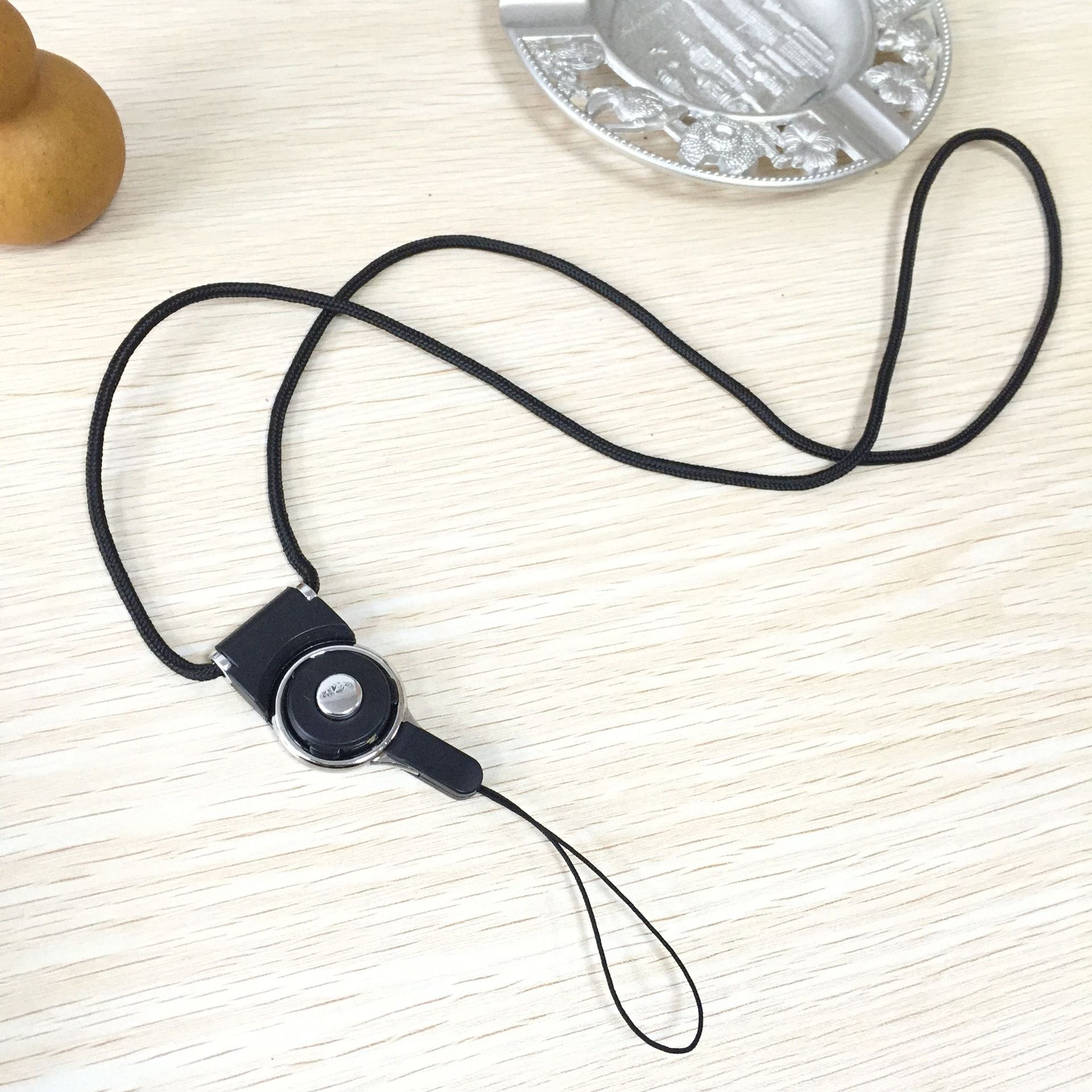 2020 Popular Mobile Cell Phone Detachable Neck Strap Band Long Lanyard