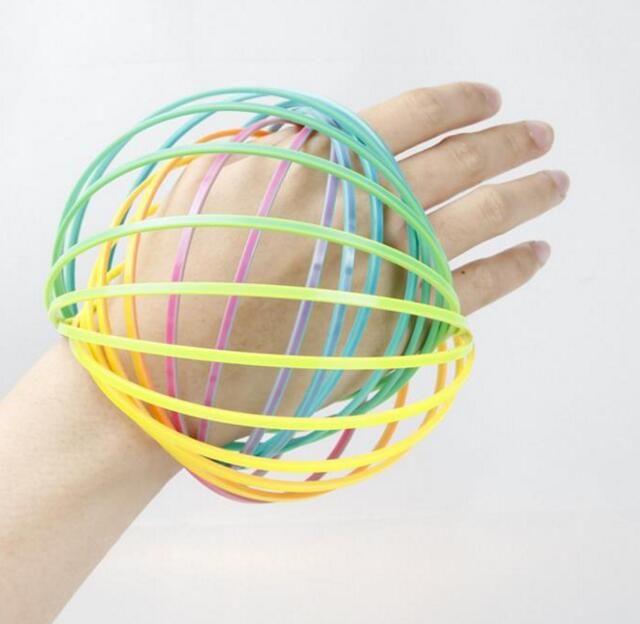 arm slinky toy