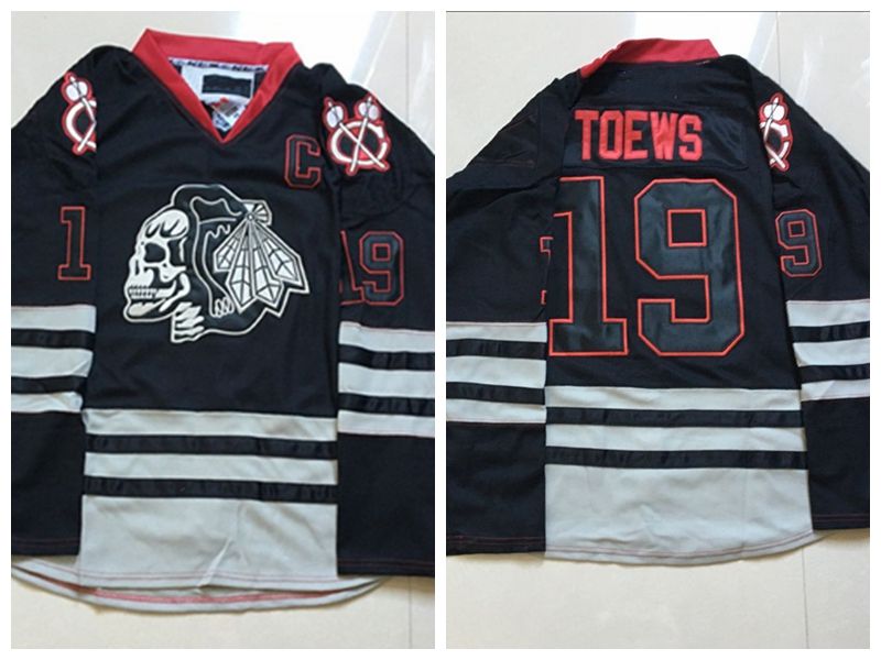 blackhawks skull jersey