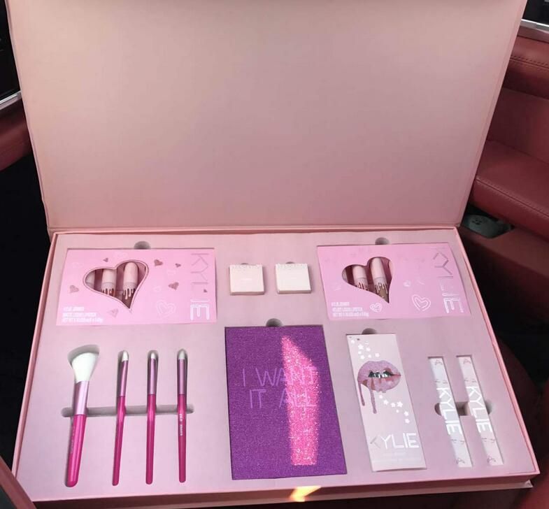 Kylie Cosmetics Birthday Collection Lo quiero todo Pink Birthday Bundle  Edition Sombra de Ojos Blush Kylie