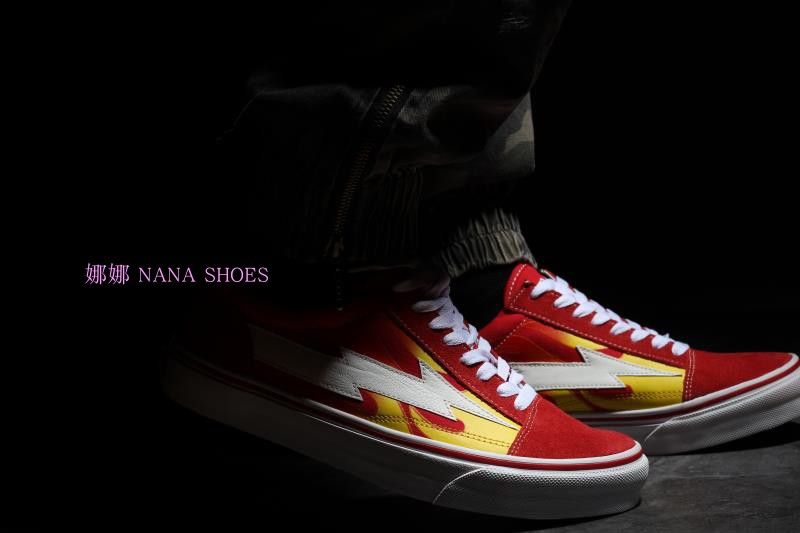 Acquista 2018 NEW Revenge X Storm Old Skool Uomo Donna Canvas Skate Board Shoes Low Cut Skateboard Top Quatily Scarpe Casual Sneakers Sportive A Acquista 2018 NEW Revenge X Storm Old Skool Uomo Donna Canvas Skate Board Shoes Low Cut Skateboard Top Quatily Scarpe Casual Sneakers Sportive A