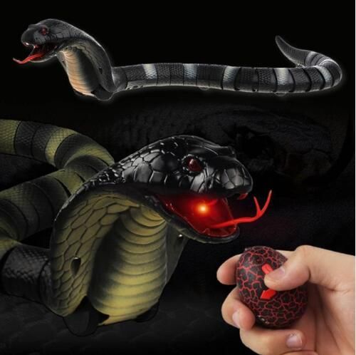 naja cobra toy