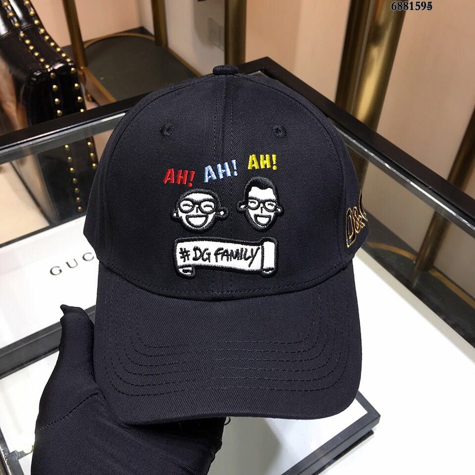 New 3D Gold Embroidery Baseball Cap Women Men Adjustable Snapback Hip Hop Hats
